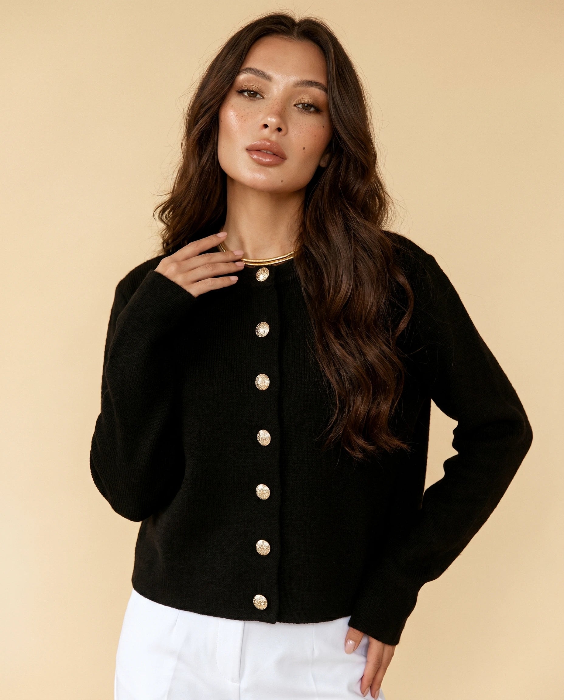 Noir Cardigan 5 hero