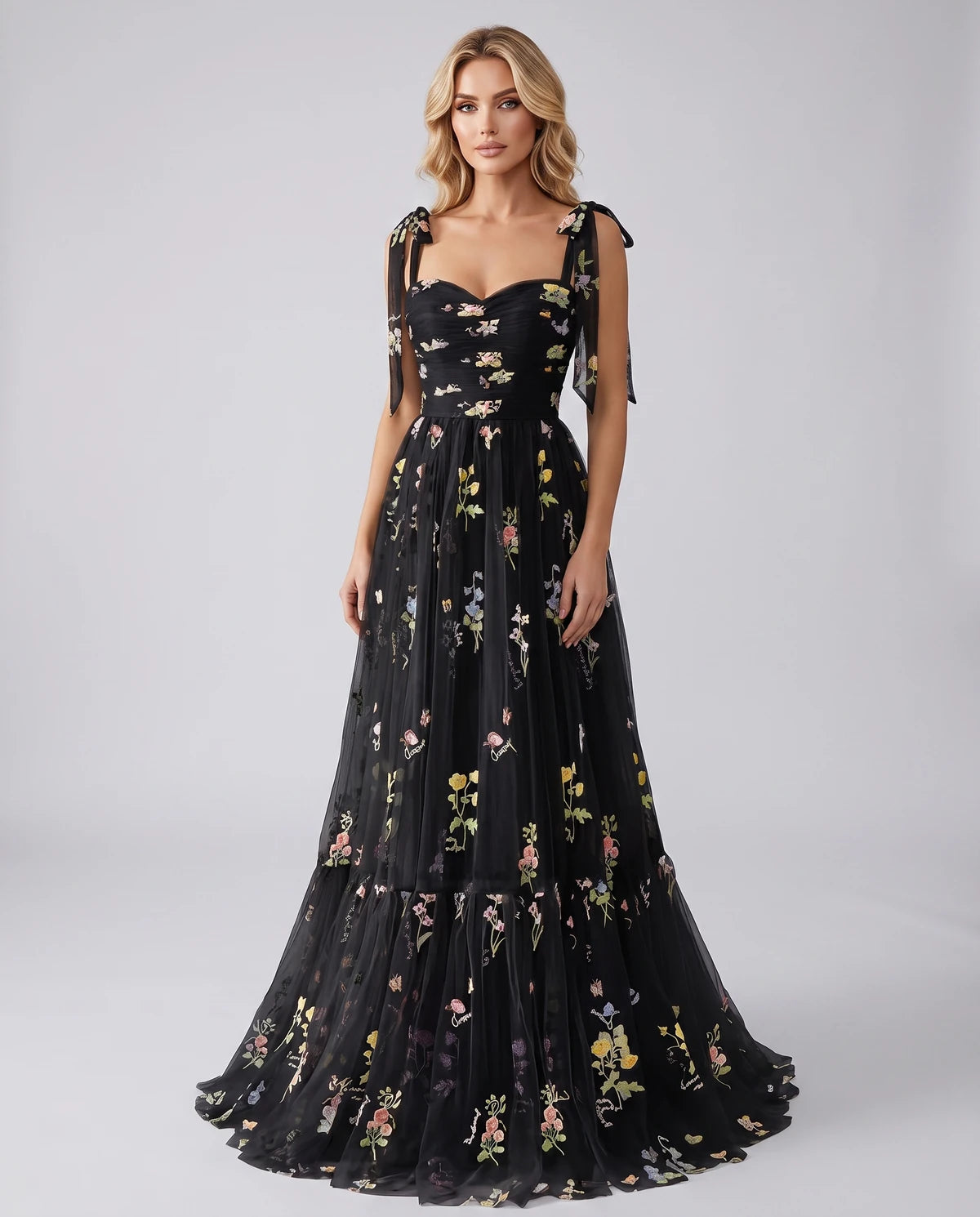 Almeria Maxi Dress — Black