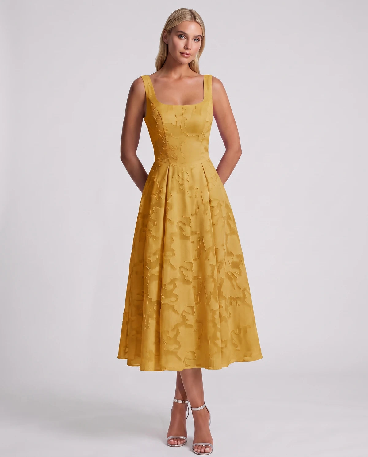 Blanchette Midi Dresses — Gold