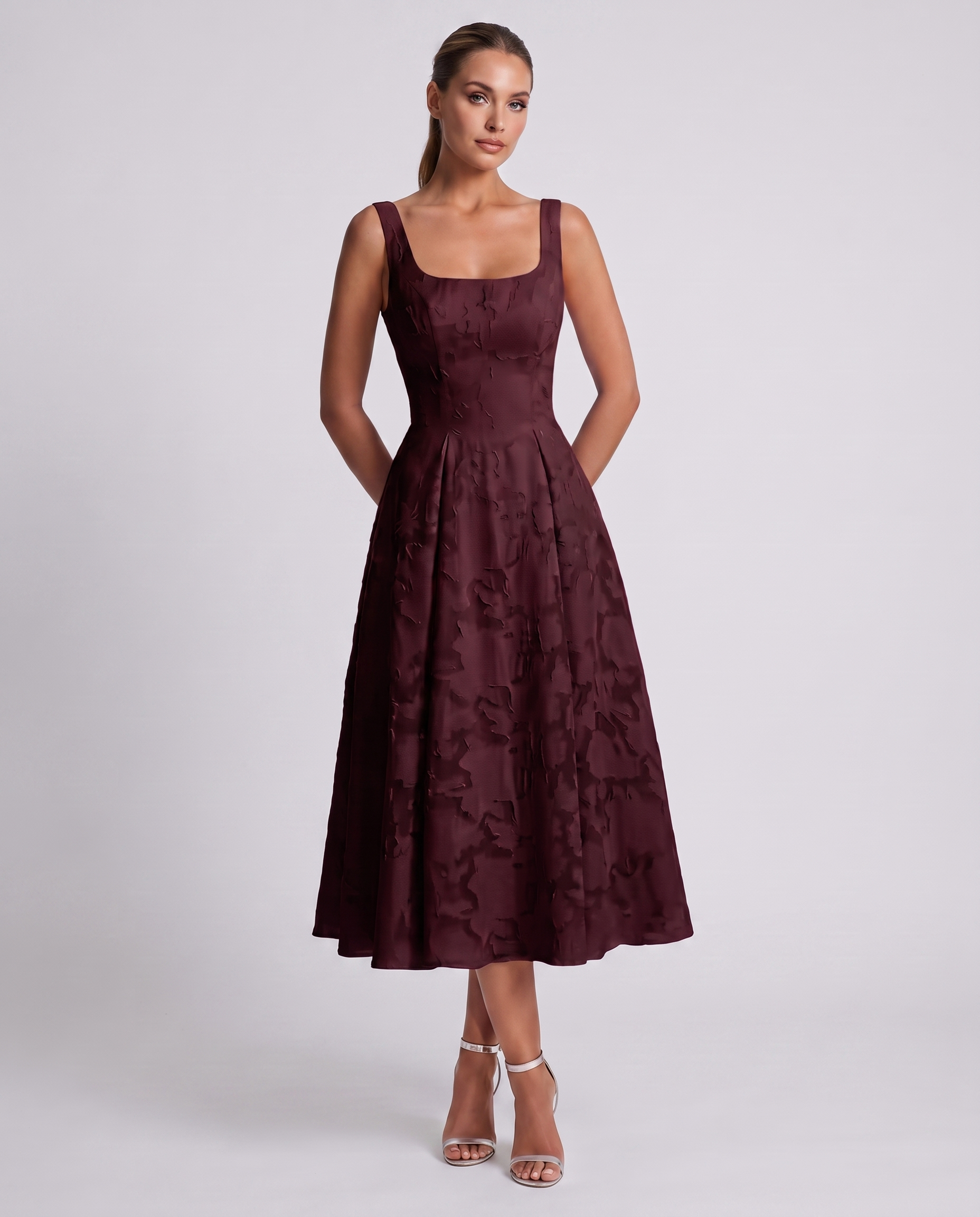Serelle Midi Dress