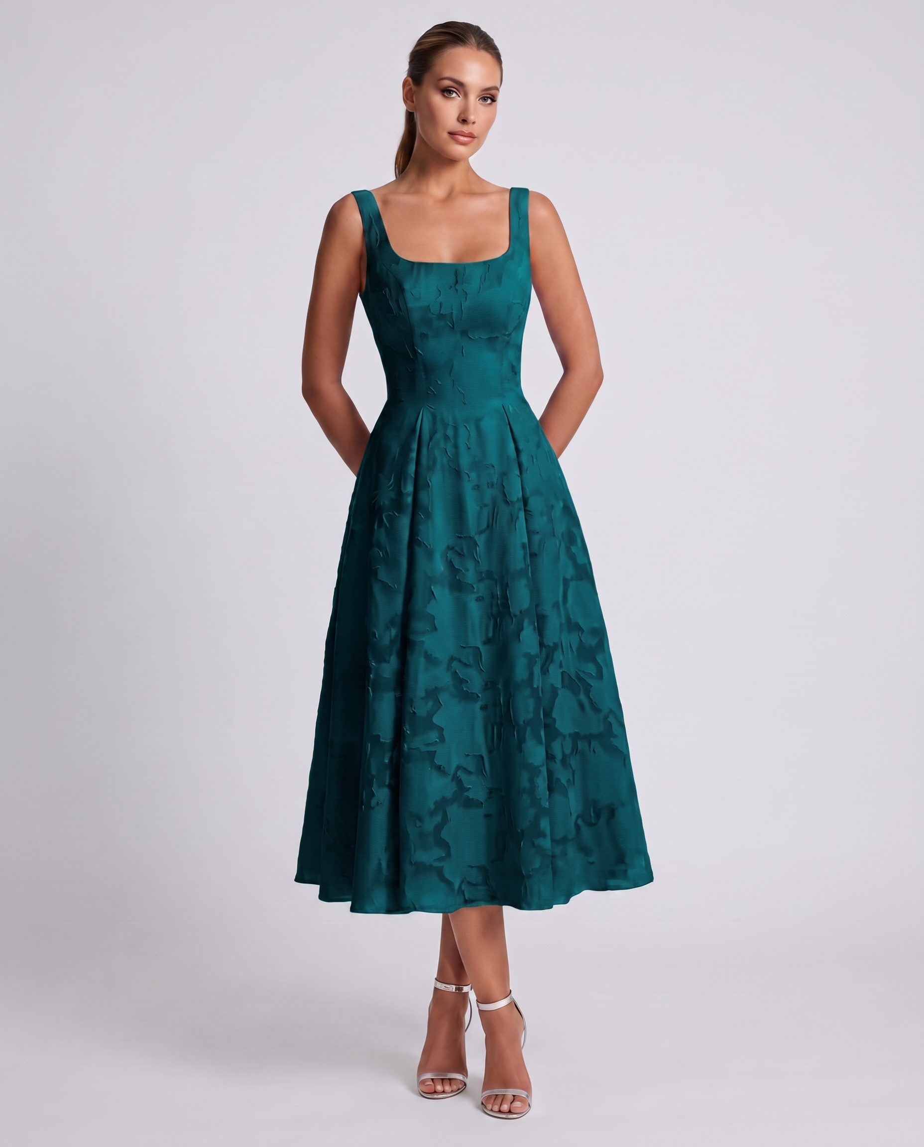 Serelle Midi Dress