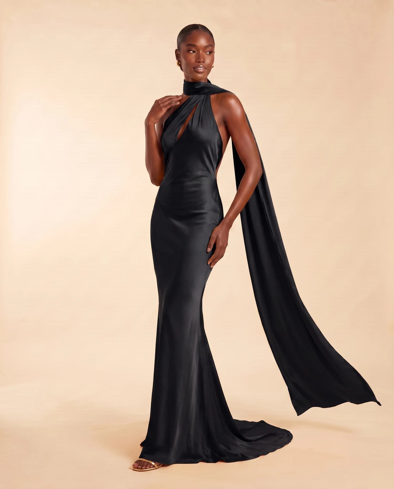 Liora Satin Scarf Dress Black 07-lifestyle
