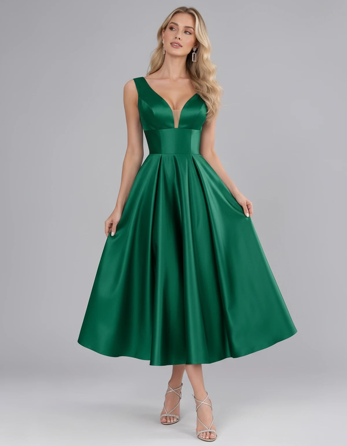Montaigne Midi Dresses — Emerald Green | SKU: SD-07068-emeraldgreen-2,SD-07068-emeraldgreen-4,SD-07068-emeraldgreen-6,SD-07068-emeraldgreen-8,SD-07068-emeraldgreen-10,SD-07068-emeraldgreen-12,SD-07068-emeraldgreen-14,SD-07068-emeraldgreen-16,SD-07068-emeraldgreen-16W,SD-07068-emeraldgreen-18W