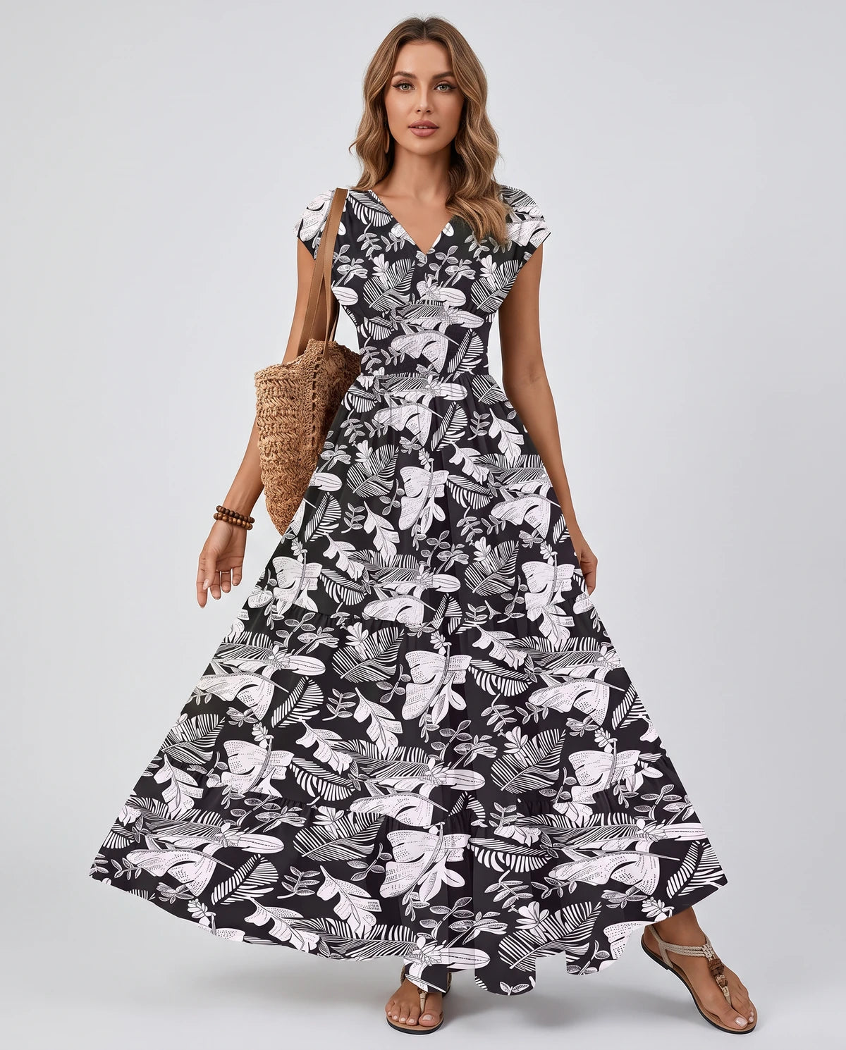 Ostara Maxi Dress — Black