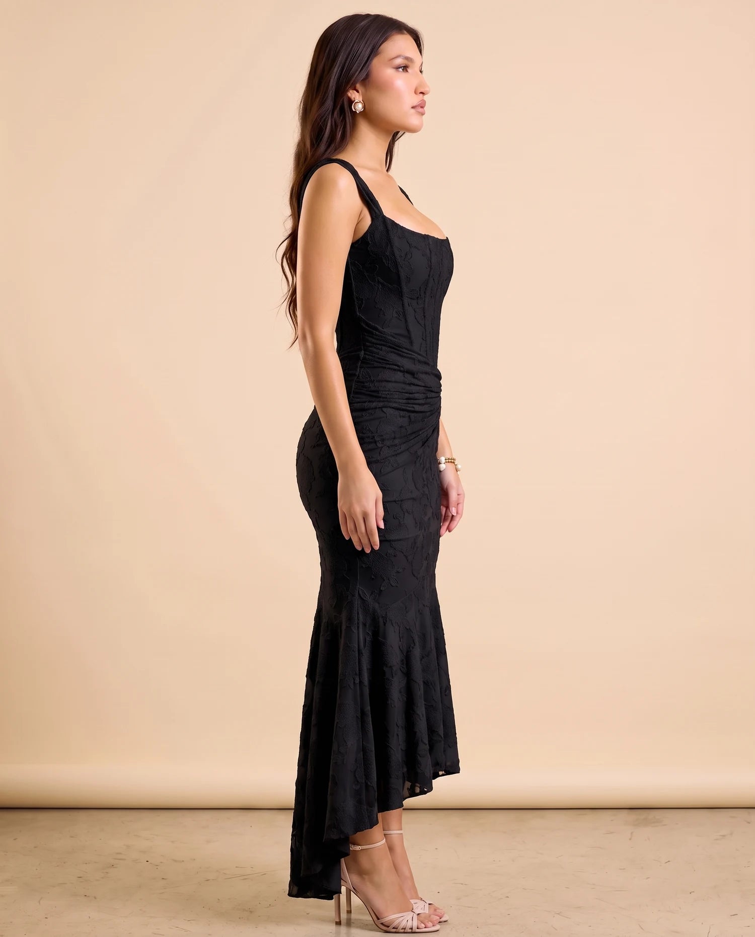 Selvia Lace Mermaid Dress Black 05-side
