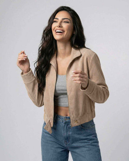 Sienna Slim Jacket – Lauven Women's Fitted Zip-Up Jacket for Casual Style, showcasing a modern silhouette and comfort.