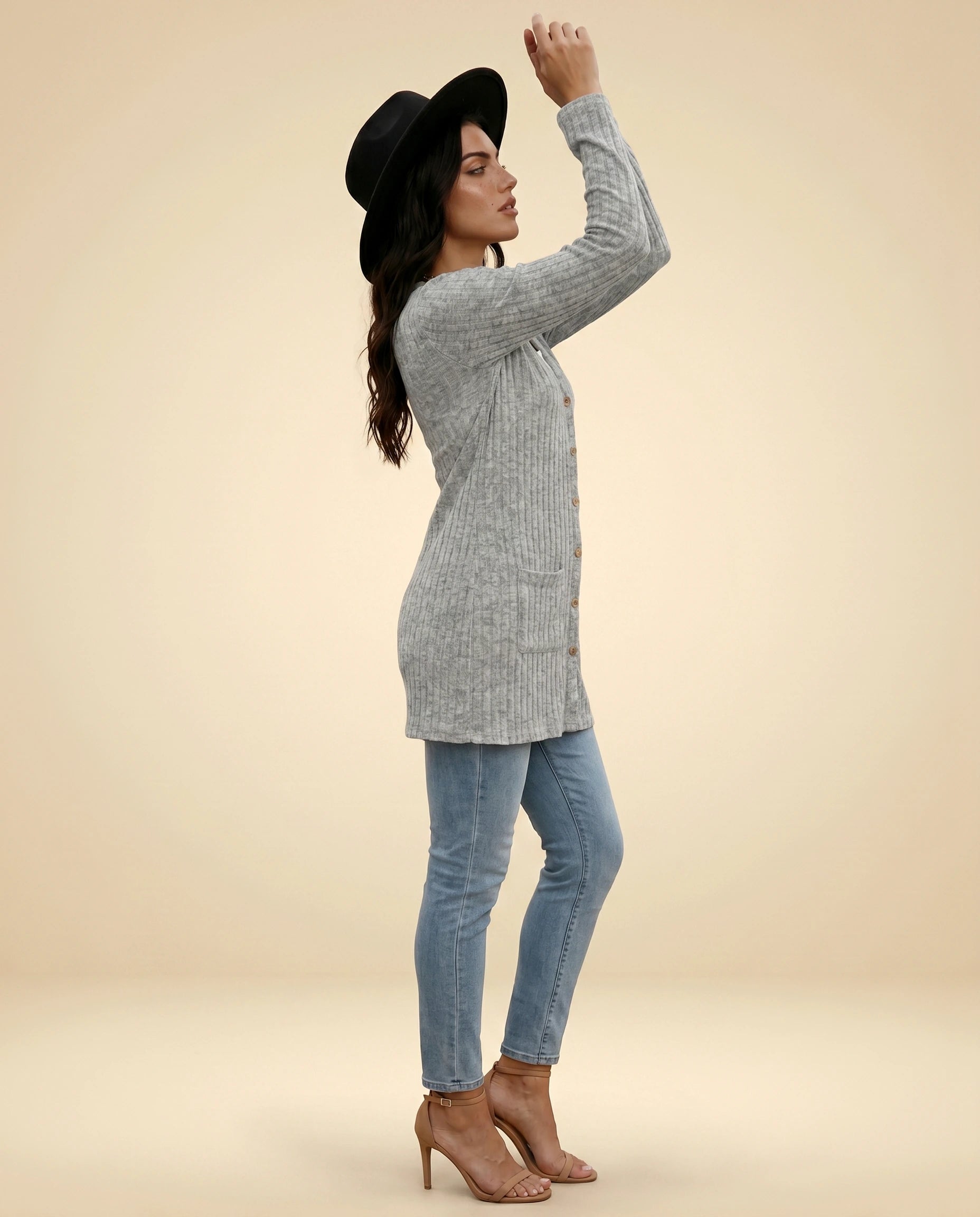 Luna Cardigan 24 side