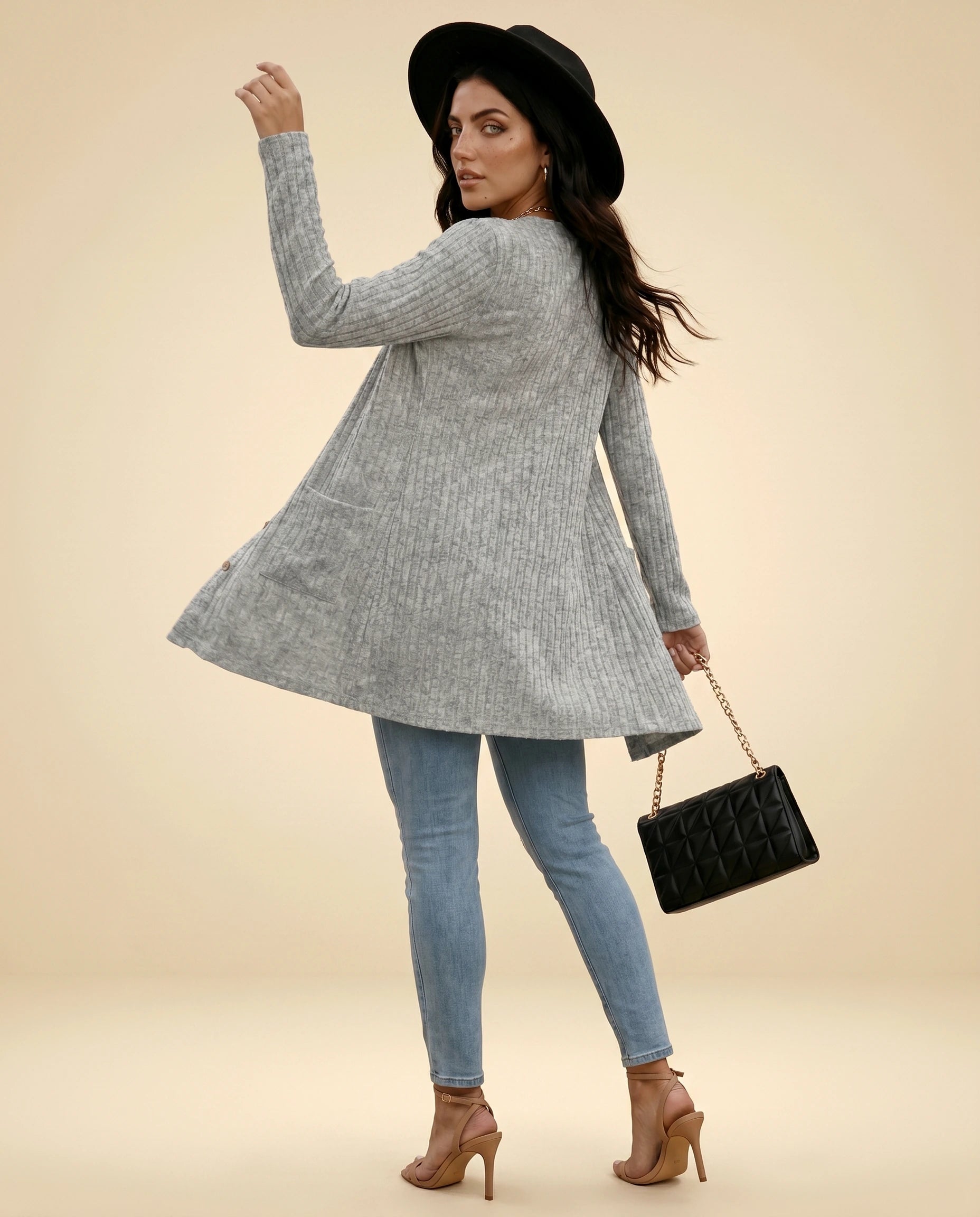 Luna Cardigan 24 finale