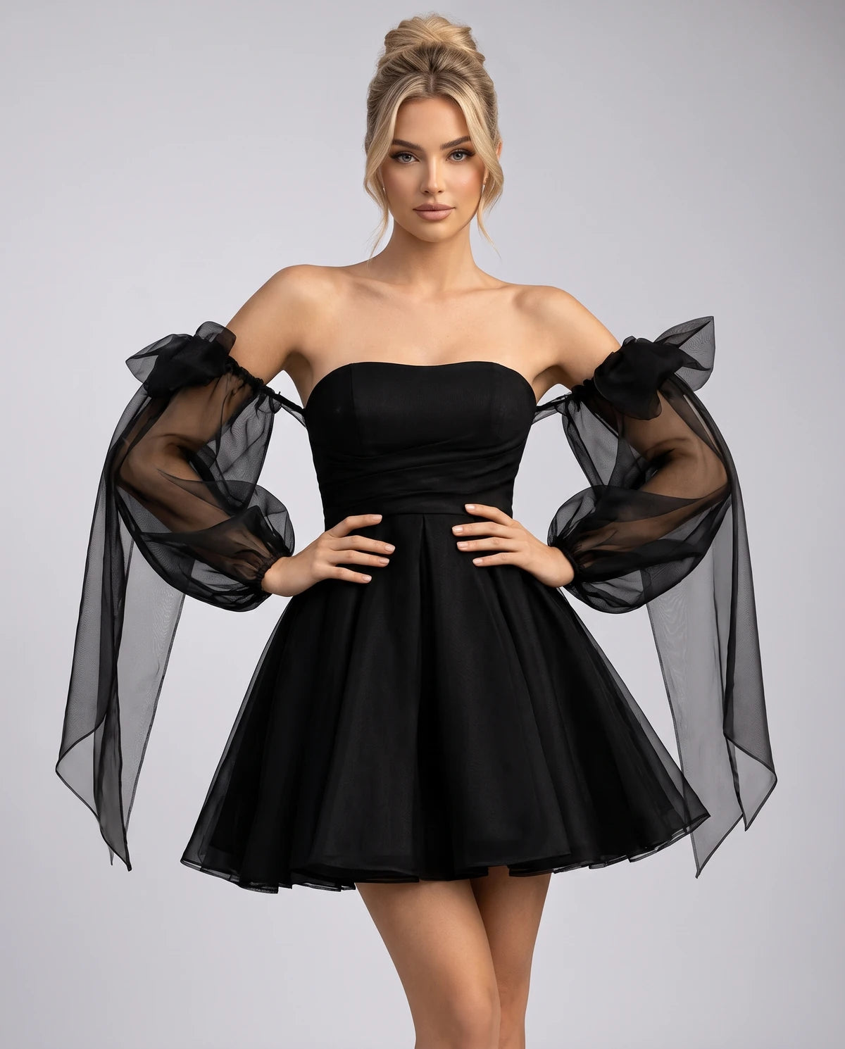 Bergamote Mini Dress — Black