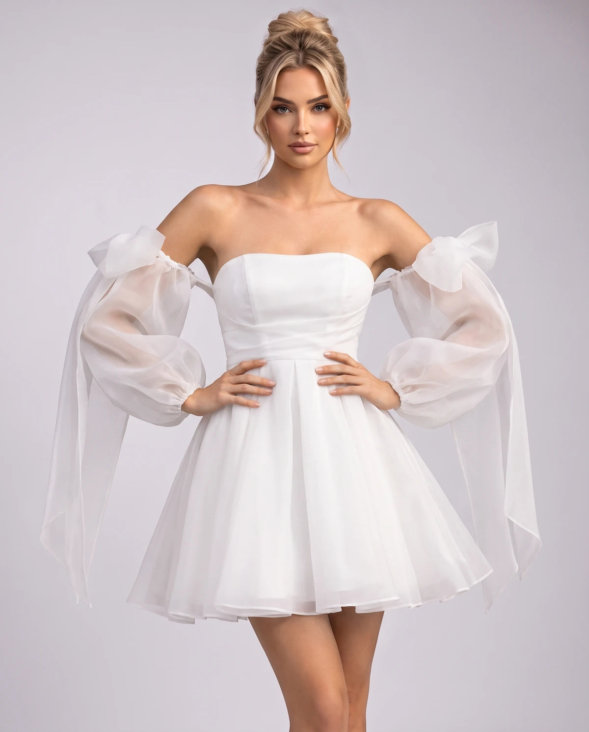 Bergamote Mini Dress — White