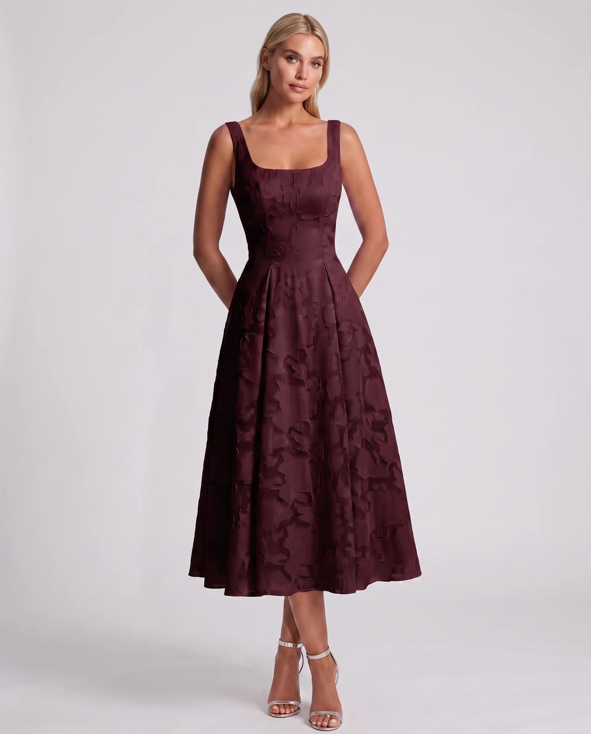 Blanchette Midi Dresses — Burgundy