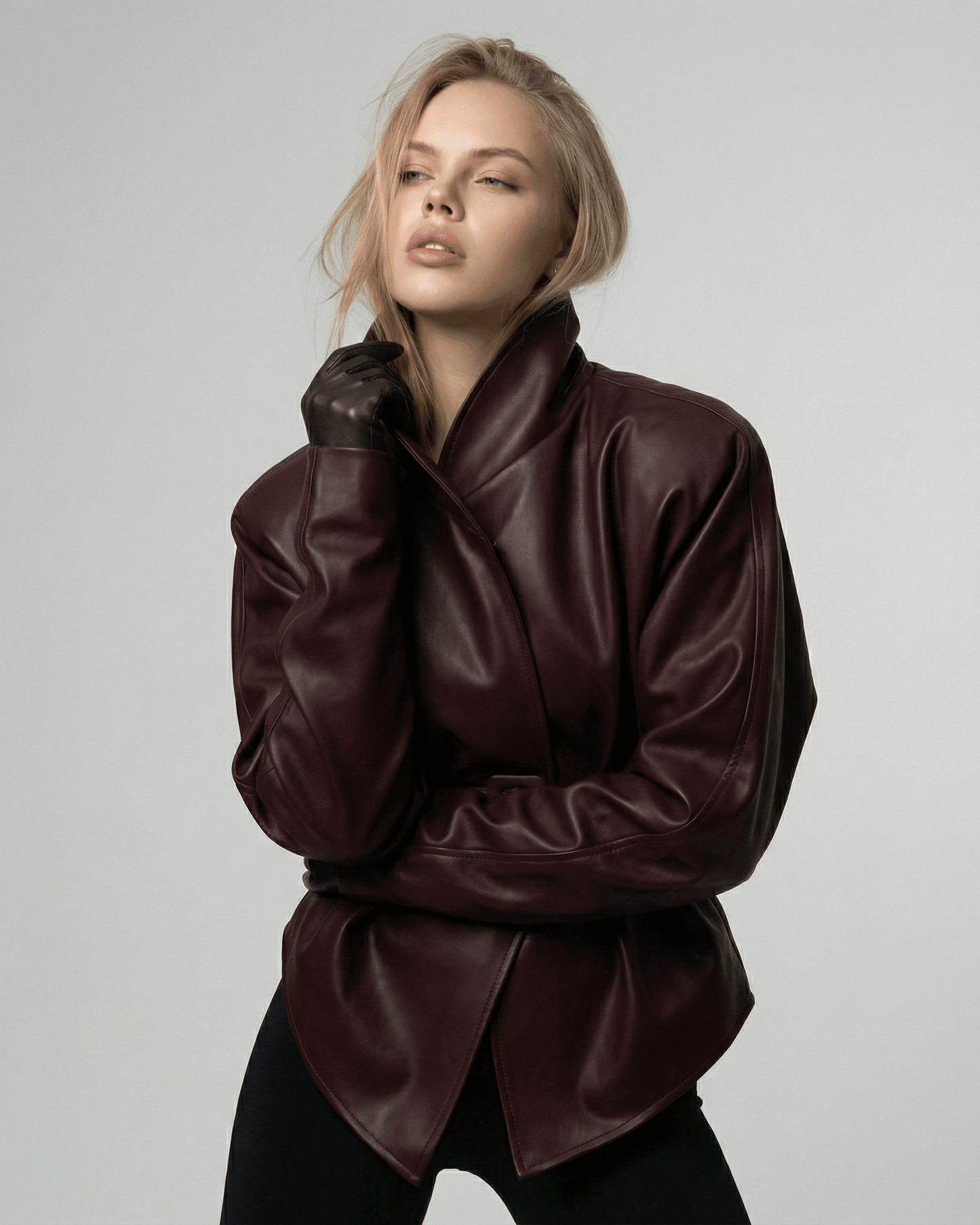 Verona Jacket by Lauven – Women’s burgundy leather jacket with fitted mandarin collar, showcasing modern styling.