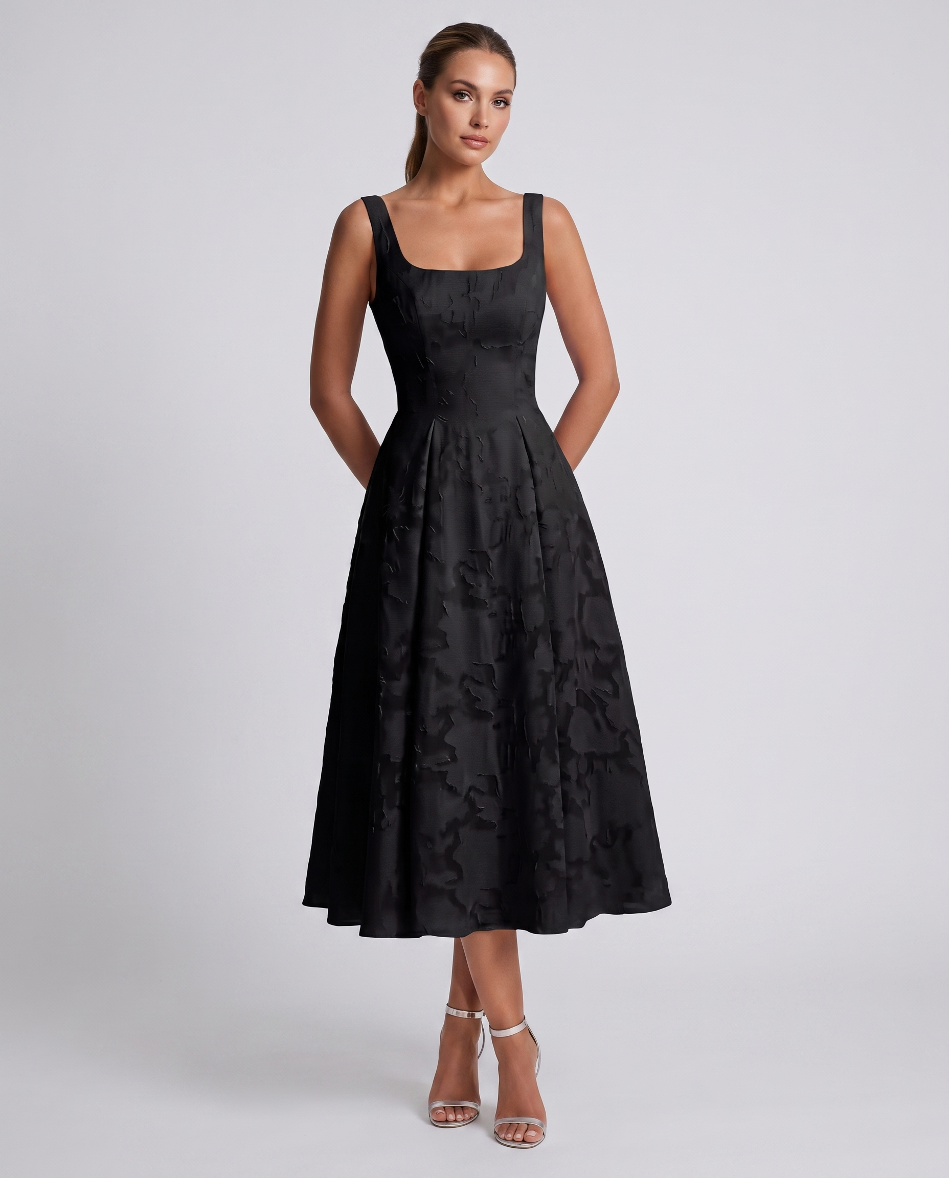 Serelle Midi Dress