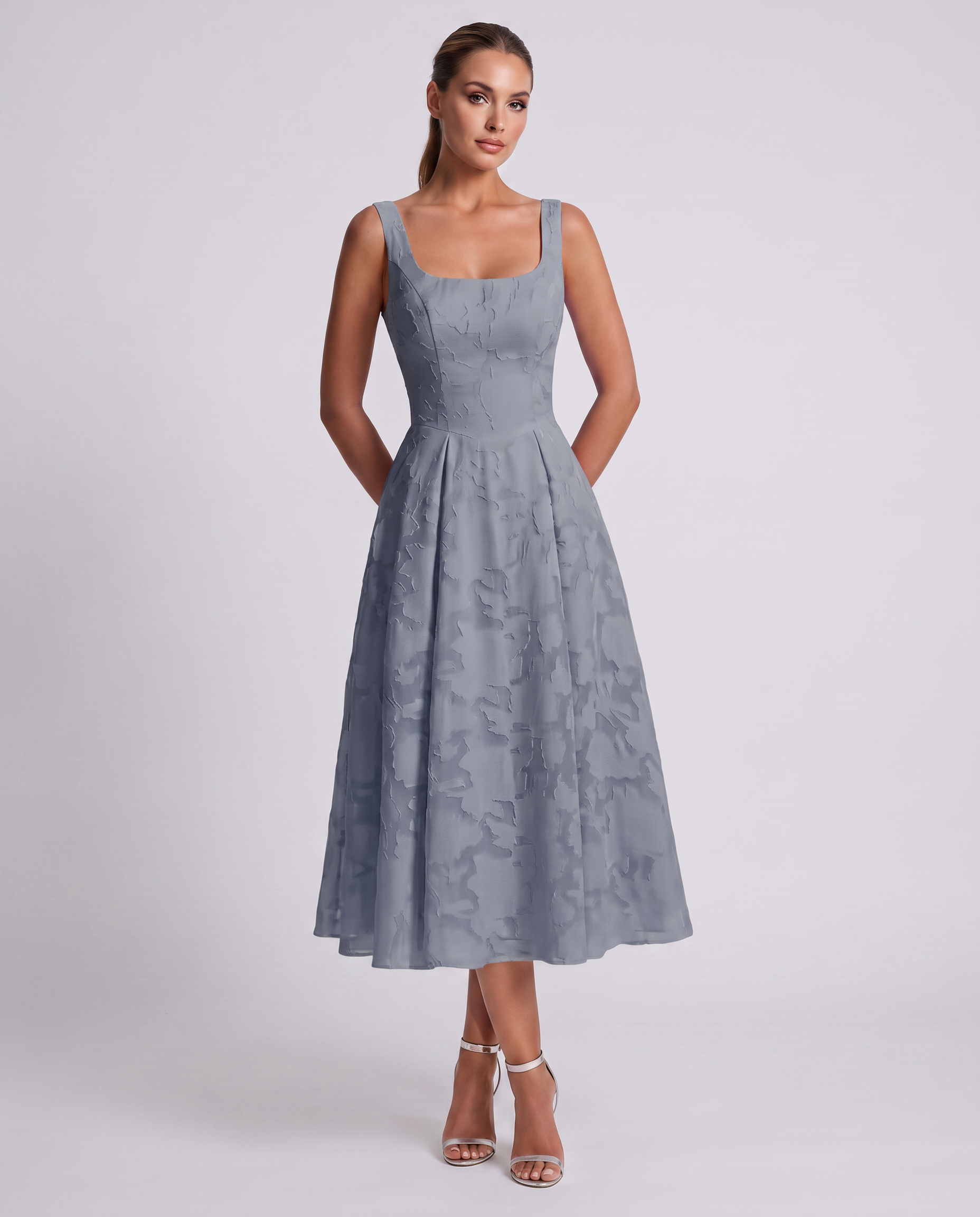 Serelle Midi Dress