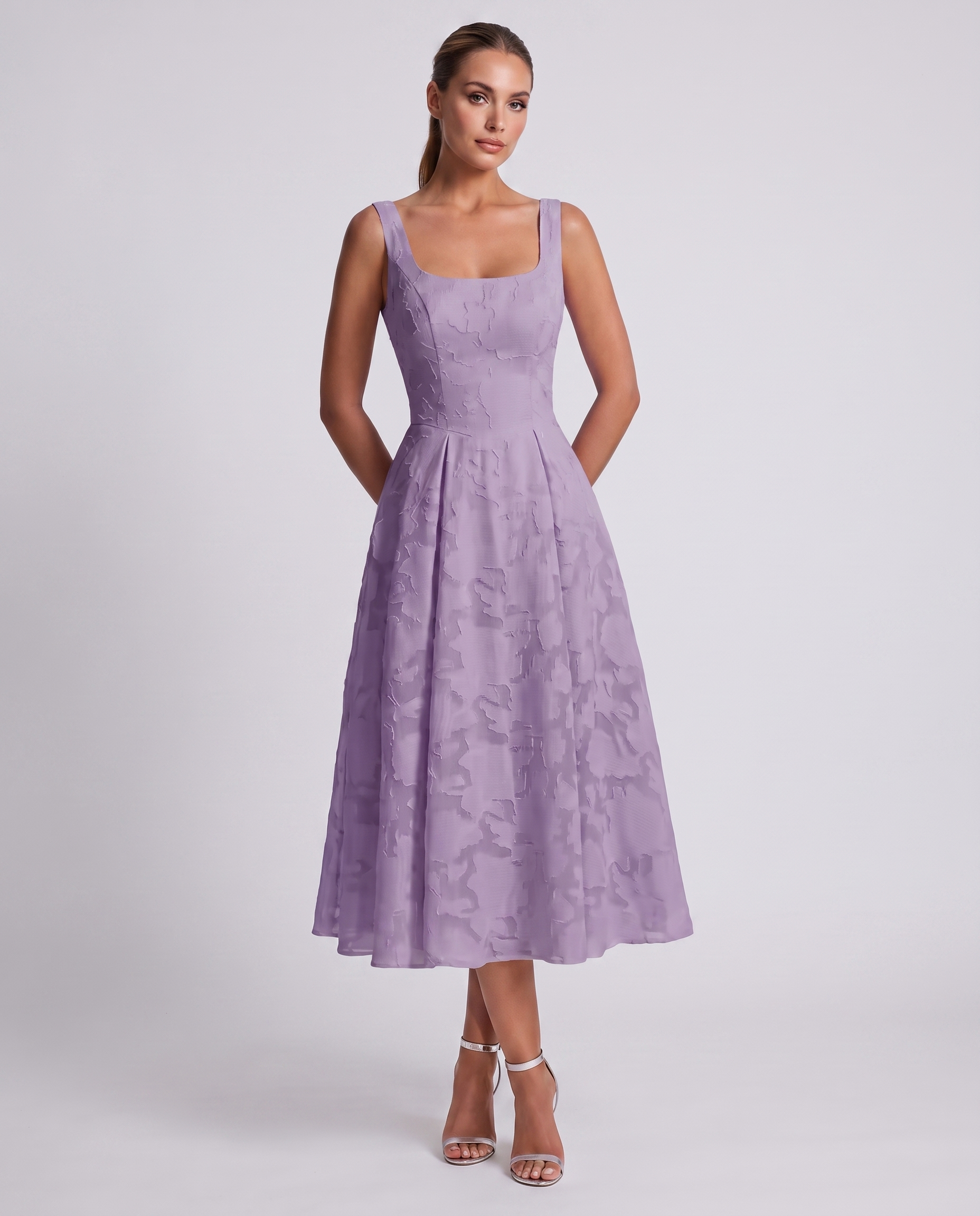 Serelle Midi Dress