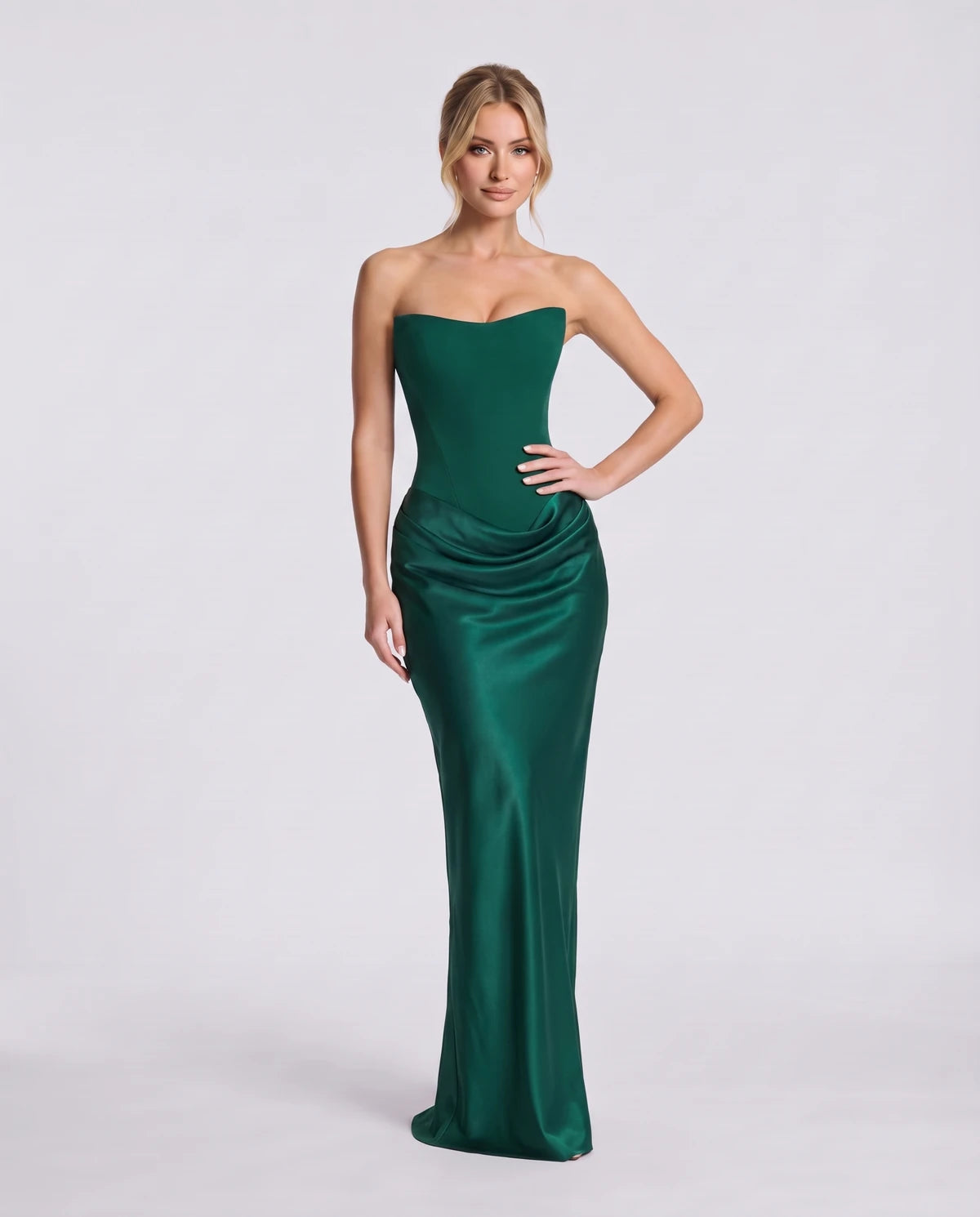 Isaura Maxi Dress — Emerald Green | SKU: SD-18882-emeraldgreen-XS,SD-18882-emeraldgreen-S,SD-18882-emeraldgreen-M,SD-18882-emeraldgreen-L