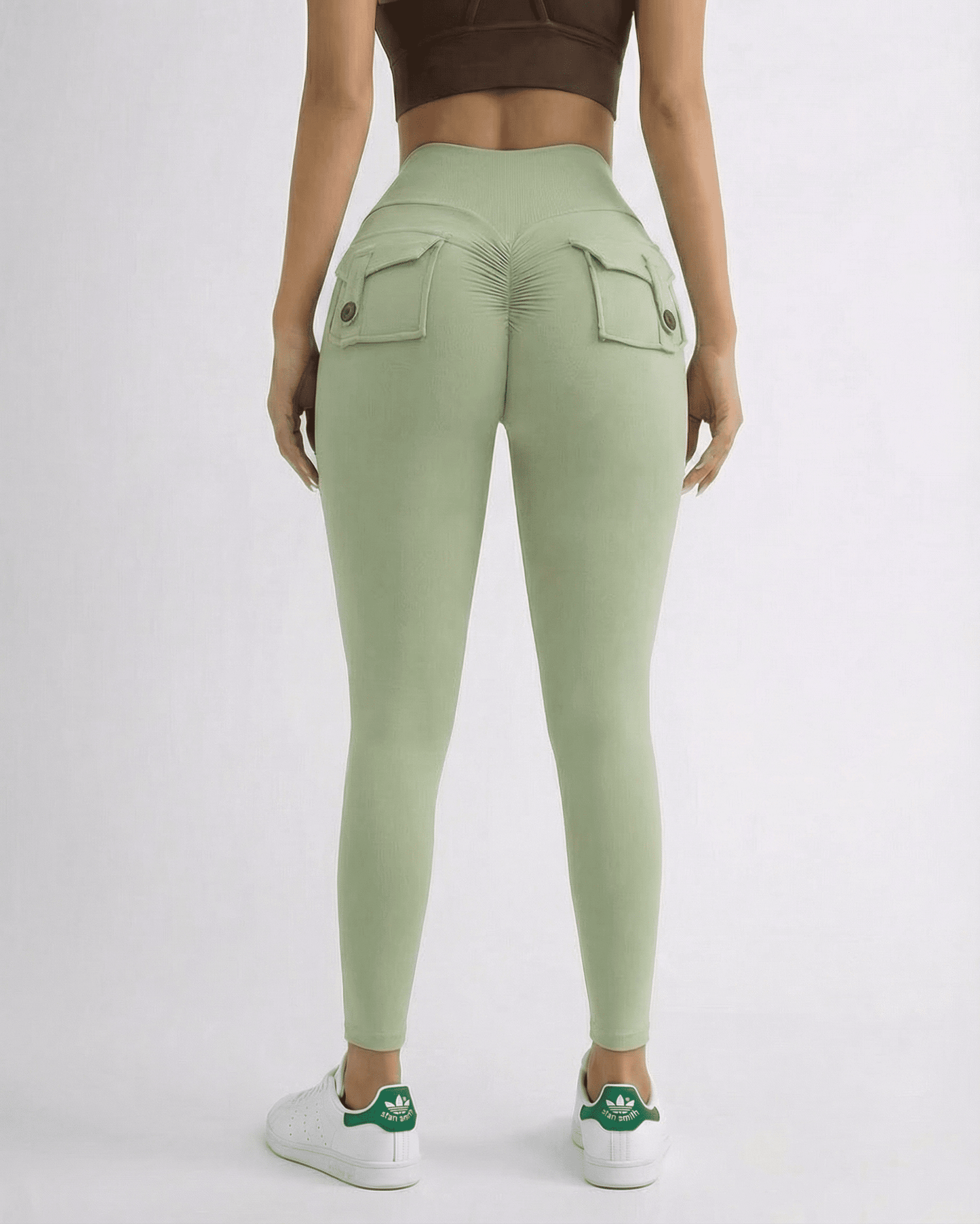 Iris Leggings Mint from SLIMONA, showcasing mint green ankle-length leggings with functional pockets.
