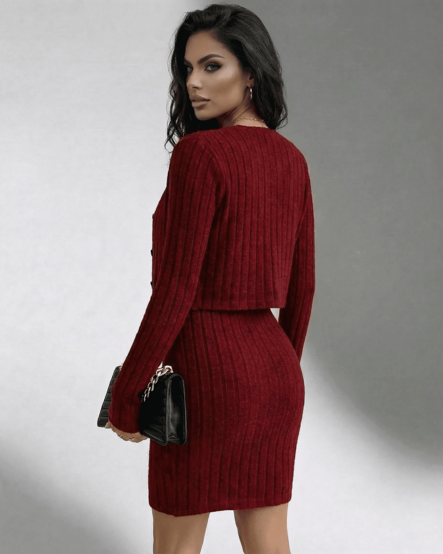 Bordeaux Set from SLIMONA, featuring a ribbed slim fit dress and cardigan in a stylish burgundy color, perfect for elegant occasions.