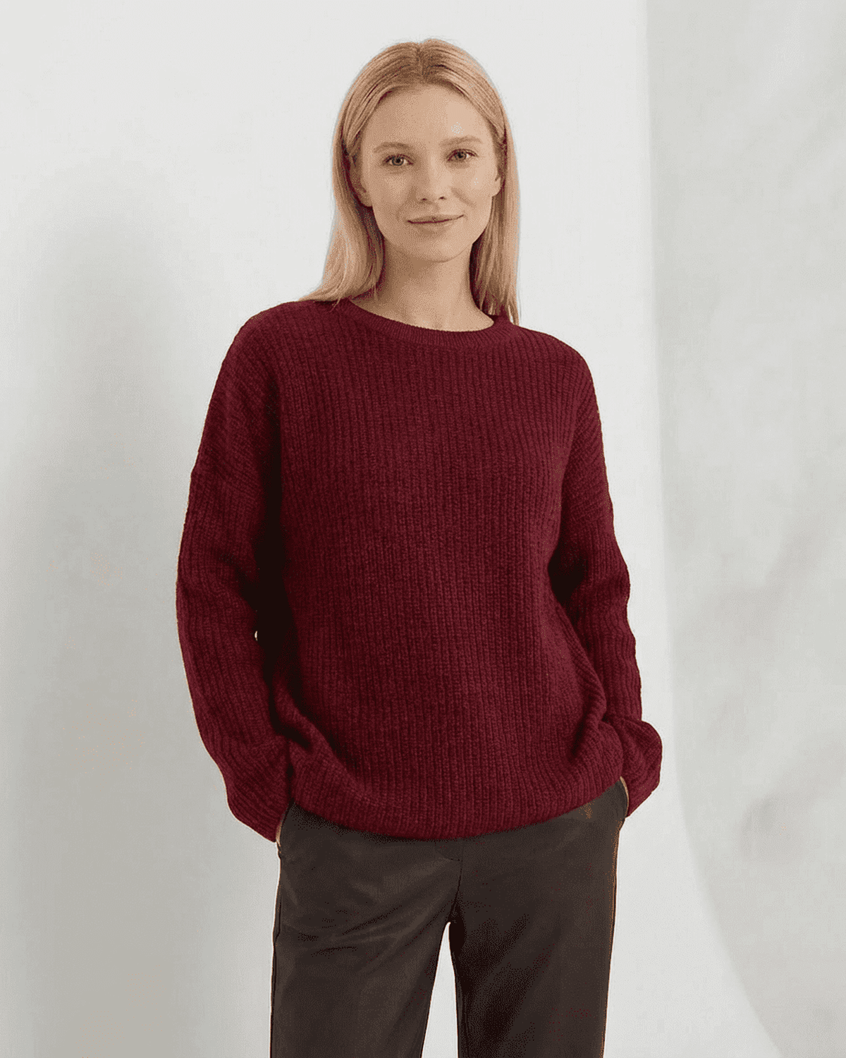 Marlo Sweater by SLIMONA, a loose fit ribbed knitwear in burgundy, perfect for cozy fall and winter styles.