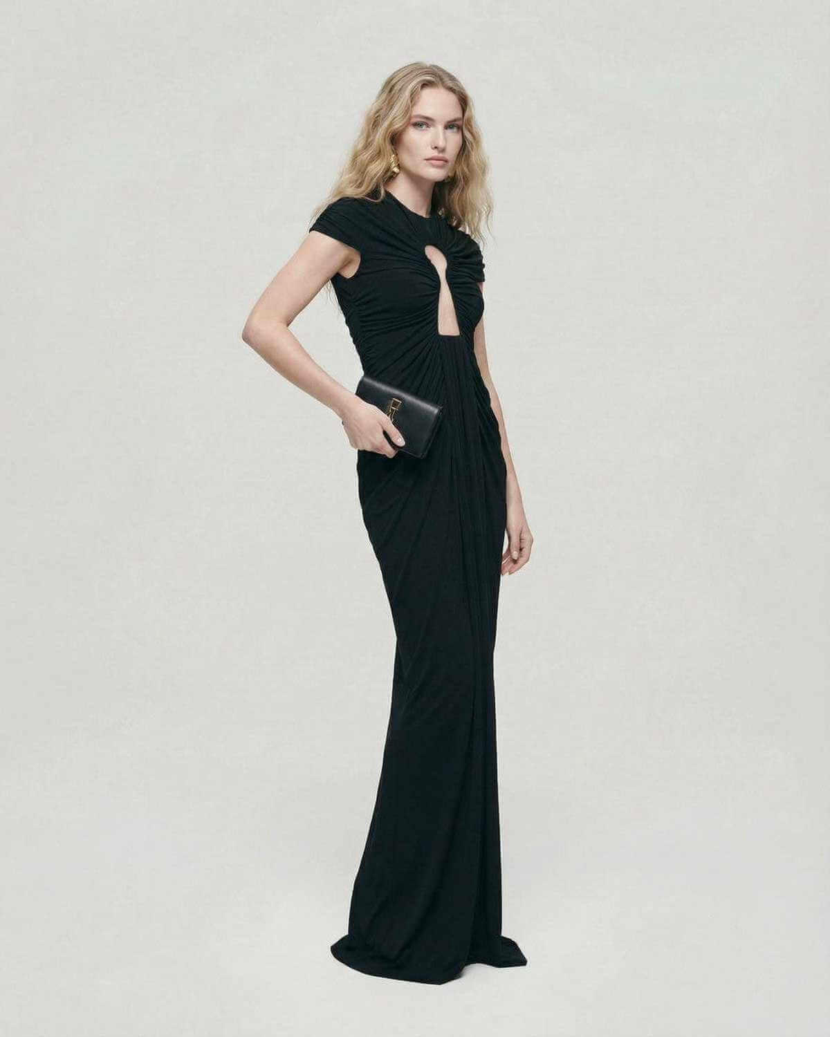 Noiré Maxi Dress by Lauven: elegant black evening dress with keyhole detail and sleek silhouette.