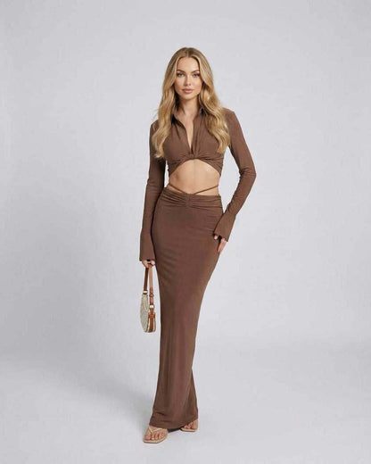 Calista Maxi Dress by Lauven – Slim fit brown maxi dress with flare sleeves and modern notched neckline.